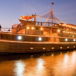 premium dhow cruise creek dinner deal